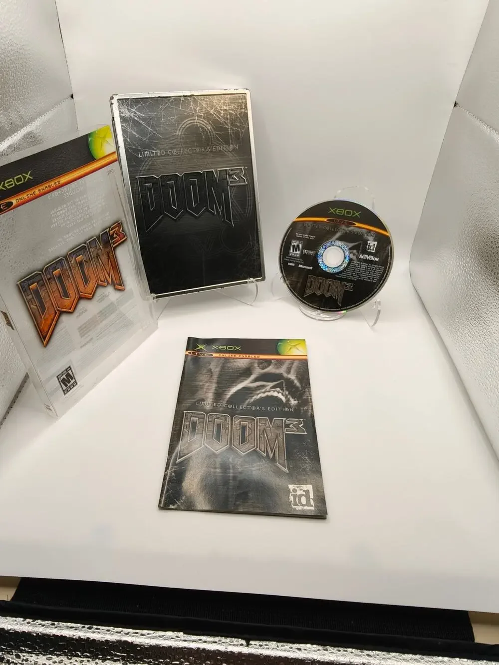 Doom 3 Limited Collector's Edition Xbox CIB Steelbook
